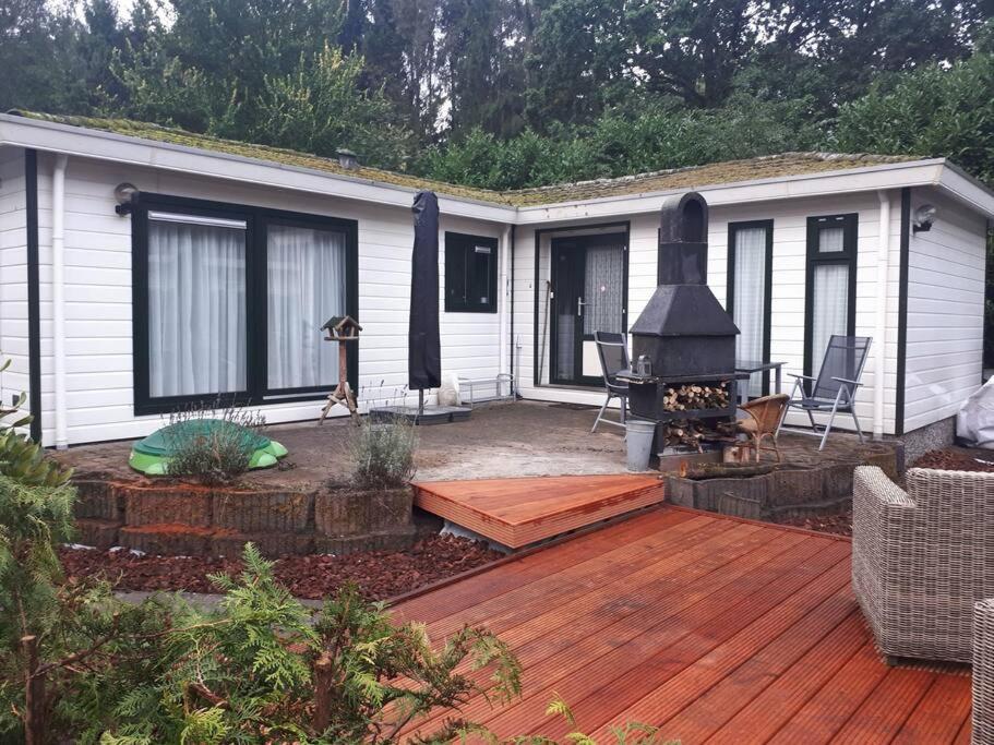 Chalet Forest Putten Even Lekker Weg. Exterior photo