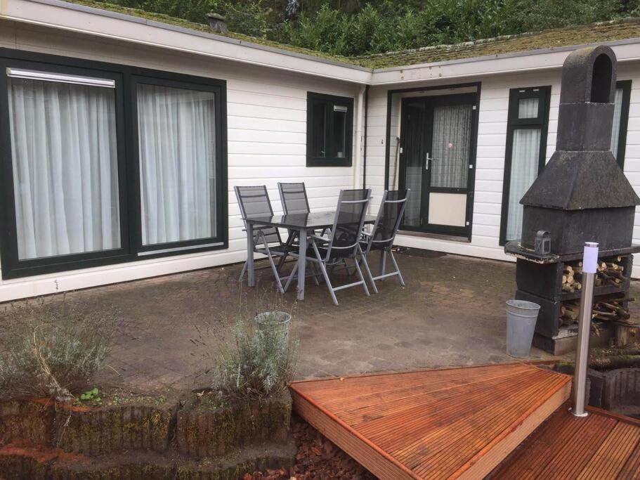 Chalet Forest Putten Even Lekker Weg. Exterior photo
