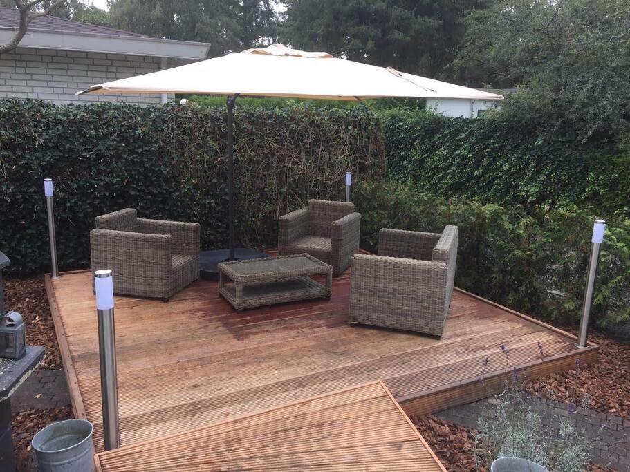 Chalet Forest Putten Even Lekker Weg. Exterior photo