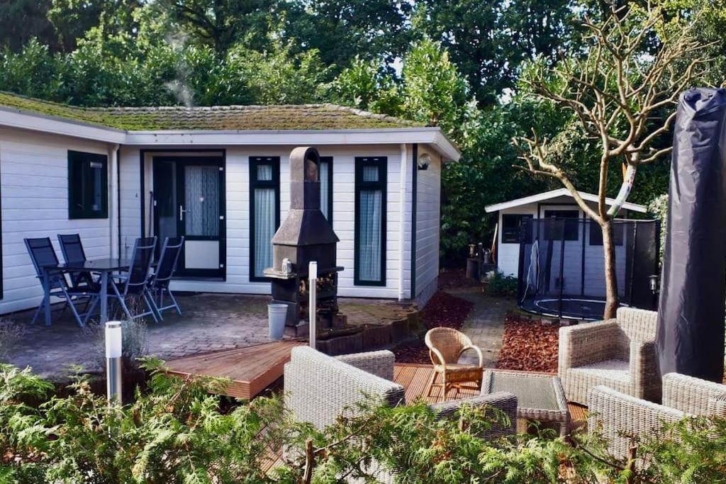 Chalet Forest Putten Even Lekker Weg. Exterior photo