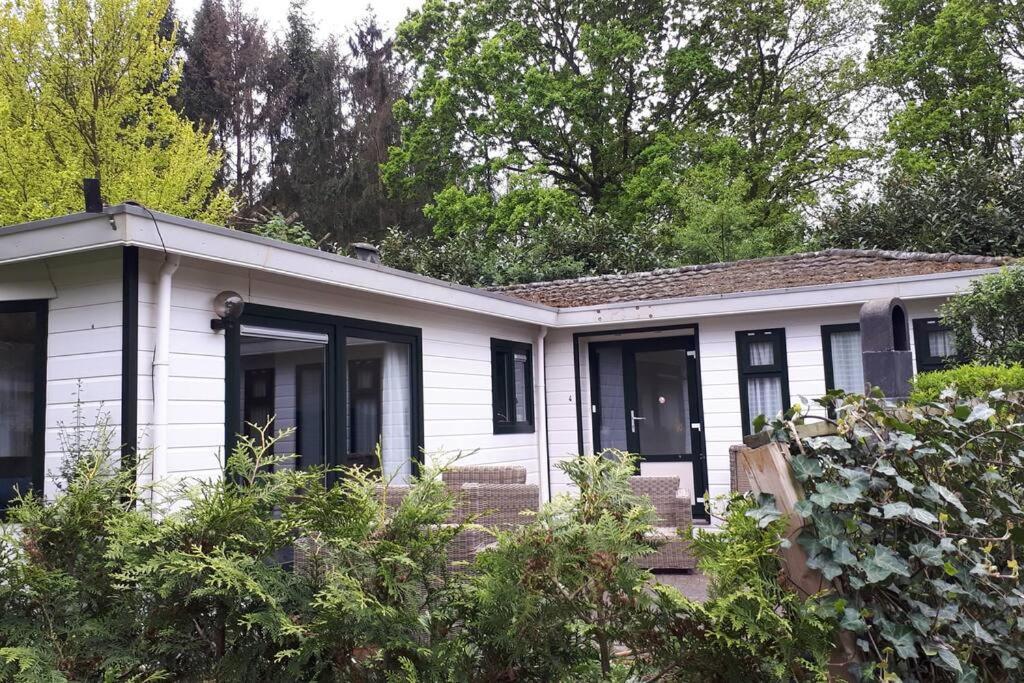 Chalet Forest Putten Even Lekker Weg. Exterior photo